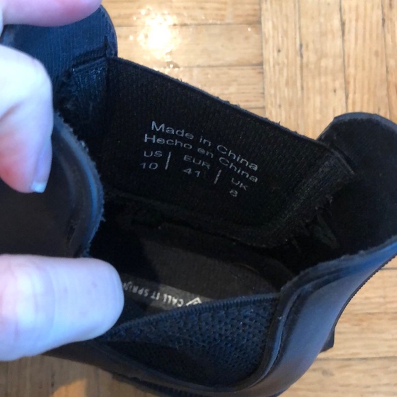 Waterproof Chelsea boots with good grip - Picture 4 of 4